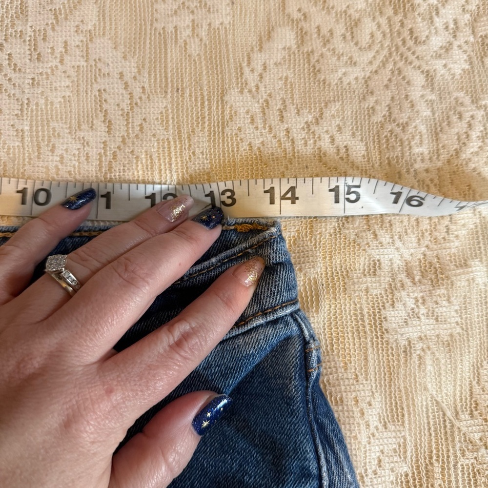 Abercrombie & Fitch the ankle straight ultra high rise distressed jeans - Picture 5 of 9